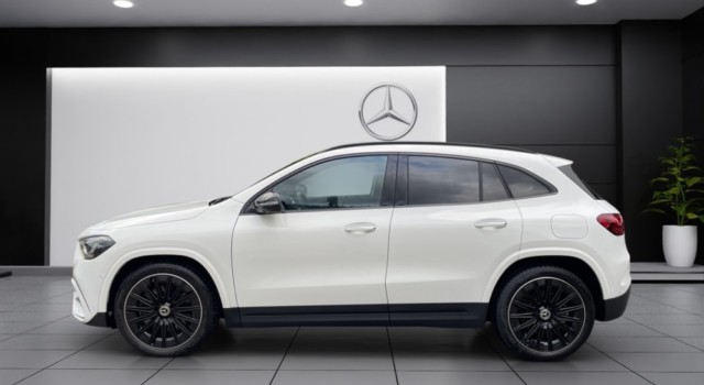 MERCEDES-BENZ GLA 220 4Matic 8G-DCT