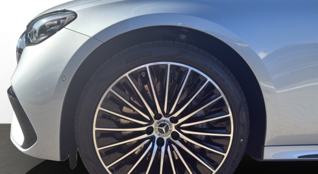 MERCEDES-BENZ E 220 d T 4Matic 9G-Tronic