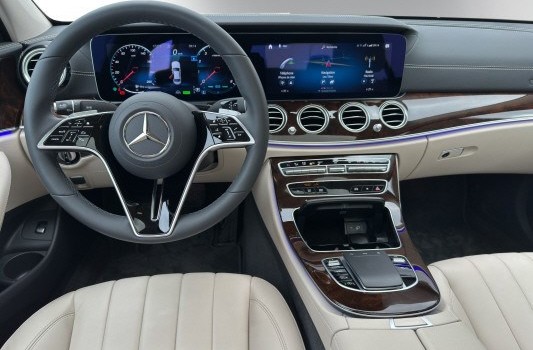 MERCEDES-BENZ E 450 4Matic Exclusive