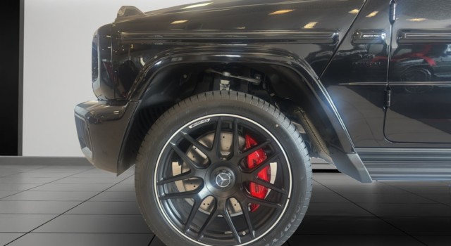 MERCEDES-BENZ G 63 AMG 9G-Tronic