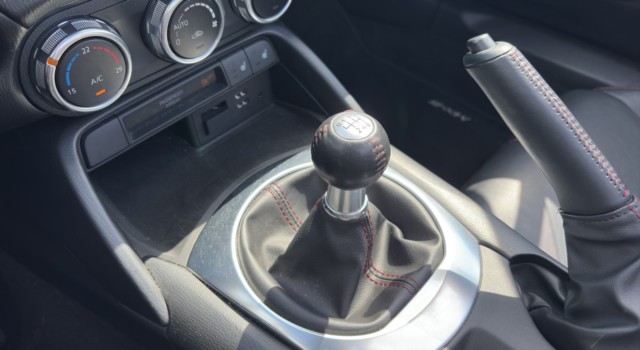MAZDA MX-5 SKYACTIV-G 131 Ambit