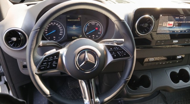 MERCEDES-BENZ Sprinter e 320 PRO KA 3665mm S – WORKER