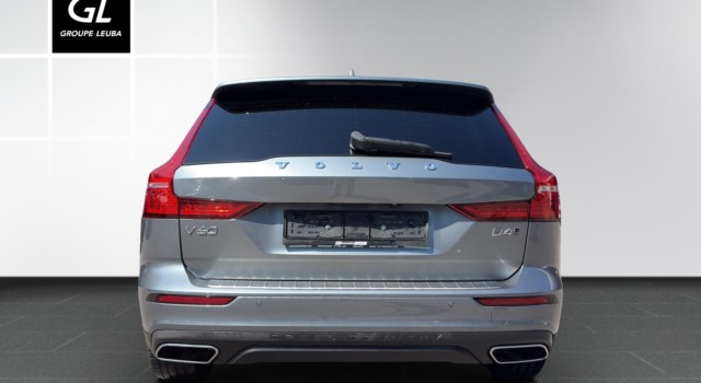VOLVO V60 Cross Country D4 AWD