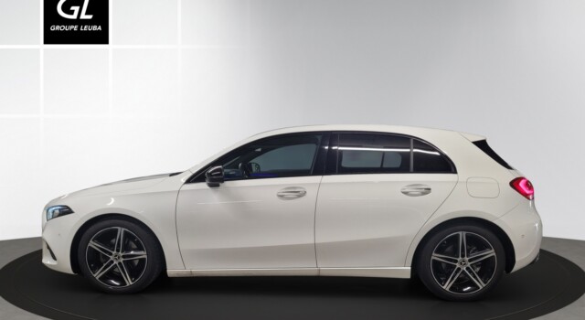 MERCEDES-BENZ A 180 Night Star 7G-DCT