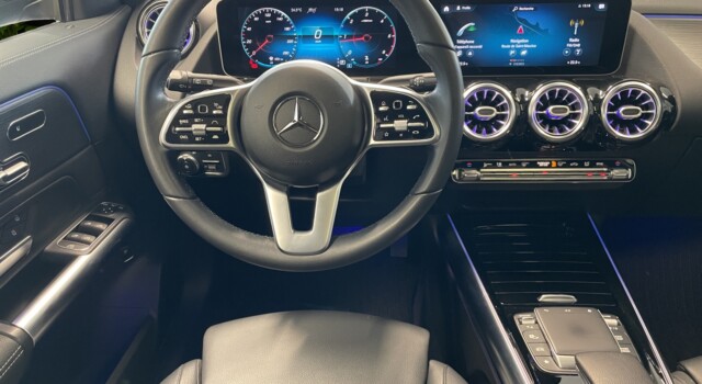 MERCEDES-BENZ GLA 200 d 4Matic Progressive 8G-DCT