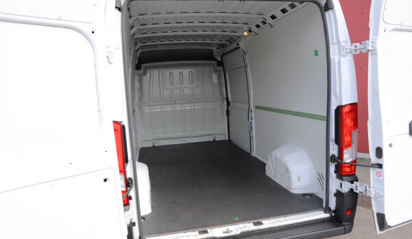 OPEL MOVANO 2.2 d 3,5t L3H2 Enjoy