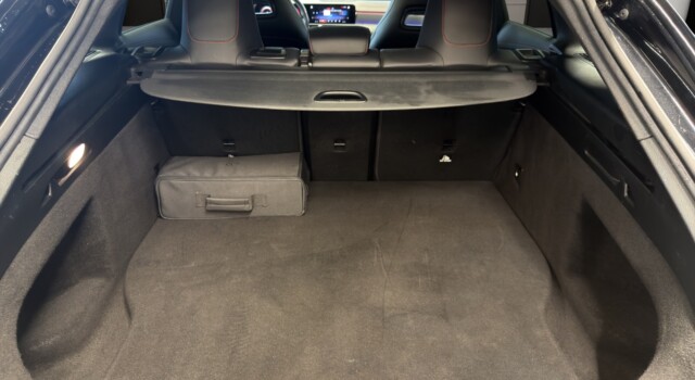 MERCEDES-BENZ CLA 250 CLA Shooting Brake 250 e 8G-DCT AMG Line