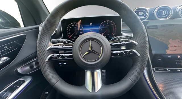 MERCEDES-BENZ GLC 220 d 4Matic 9G-Tronic