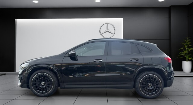 MERCEDES-BENZ GLA 220 4Matic 8G-DCT