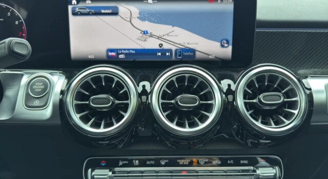 MERCEDES-BENZ GLB 220 4Matic 8G-Tronic