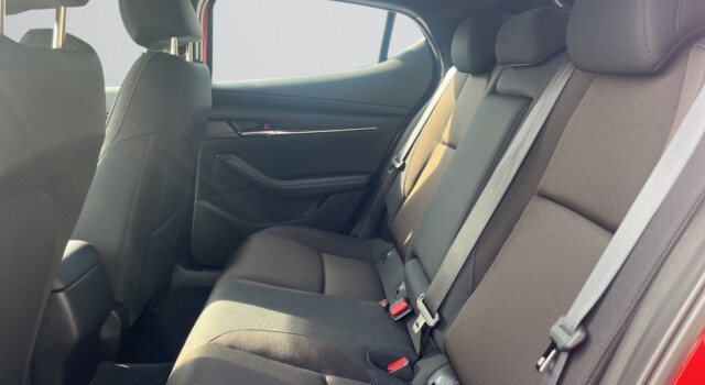 MAZDA 3 Hatchback SKYACTIV-G M Hybrid 140 Centre Line Automat