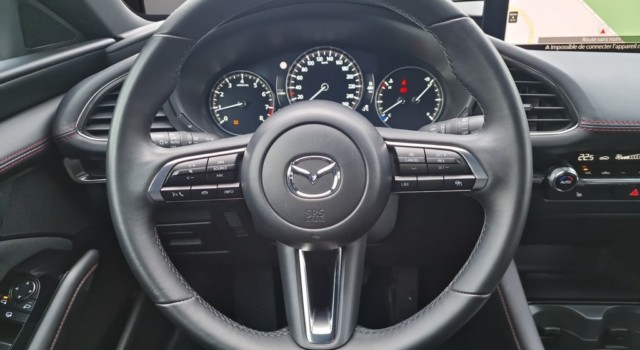 MAZDA 3 HB G 150 Homura A