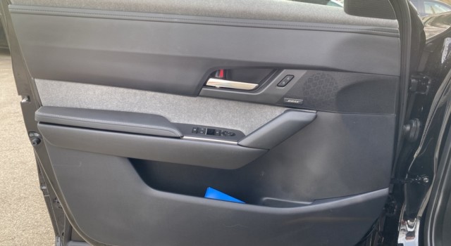 MAZDA MX-30 PHEV e-Skyactiv R-EV 170 Makoto