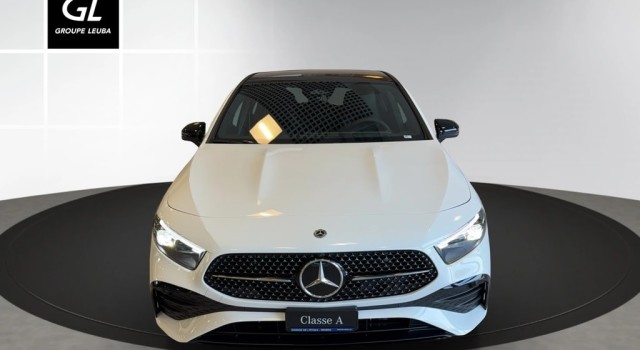 MERCEDES-BENZ A 200 Night Star 7G-DCT
