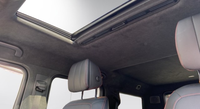 MERCEDES-BENZ G 500 AMG Line