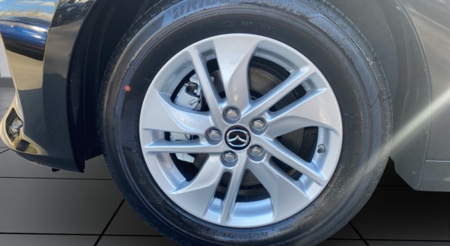 MAZDA 2 Hybrid Centre-line