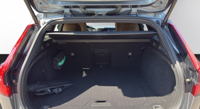 VOLVO V60 Cross Country D4 AWD