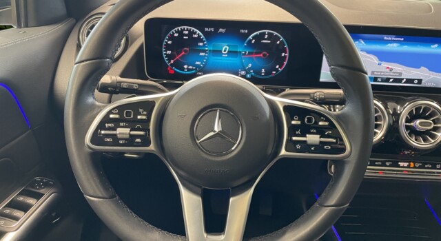 MERCEDES-BENZ GLA 200 d 4Matic Progressive 8G-DCT