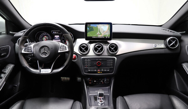 MERCEDES-BENZ GLA 45 AMG 4Matic 7G-DCT
