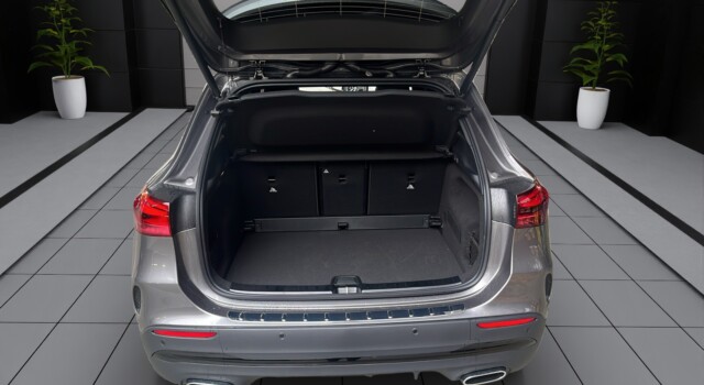 MERCEDES-BENZ GLA 250 4Matic 8G-DCT Swiss Star