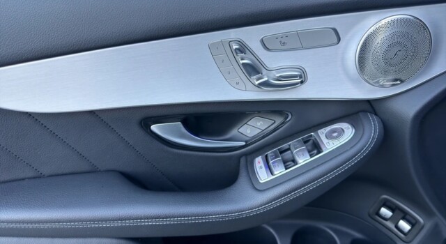 MERCEDES-BENZ GLC 300 GLC Coupé 300 e AMG Line 9G-Tronic