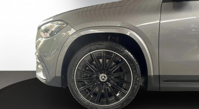 MERCEDES-BENZ GLA 220 4Matic 8G-DCT
