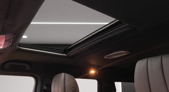 MERCEDES-BENZ G 63 AMG 9G-Tronic