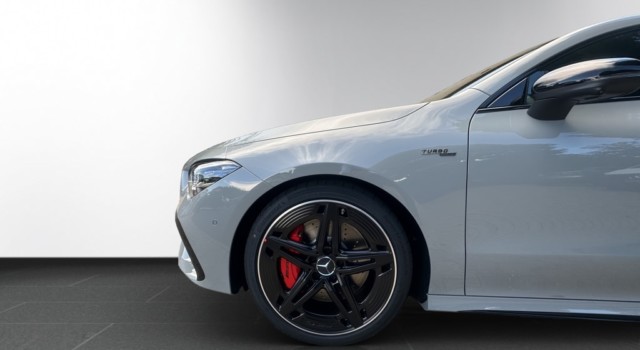 MERCEDES-BENZ CLA 35 AMG 4Matic 8G-DCT