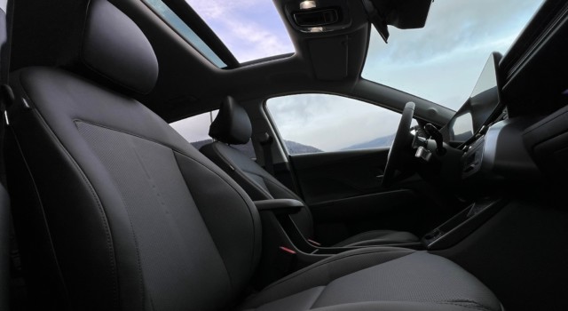 HYUNDAI KONA 1.6 GDi HEV Vertex DCT