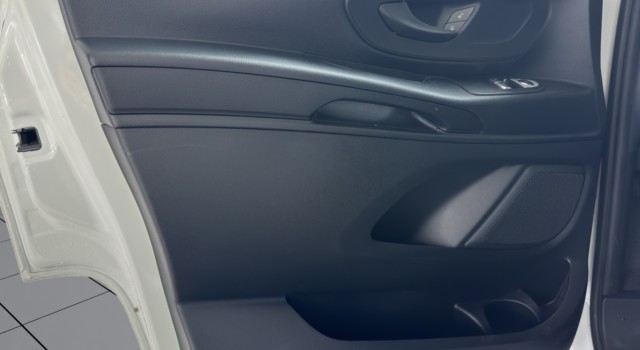 MERCEDES-BENZ VITO 114 CDI Lang Pro