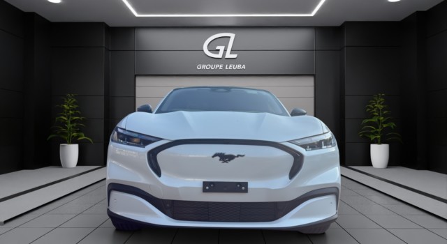 FORD MUSTANG MACH-E Premium AWD 91 kWh