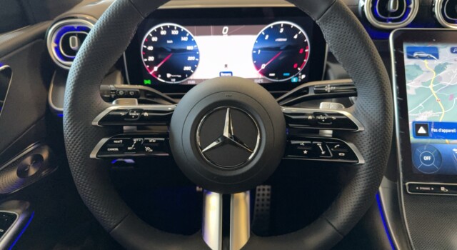 MERCEDES-BENZ GLC 300 d 4M 9G-Tronic