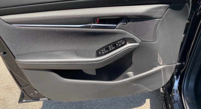 MAZDA 3 Hatchback SKYACTIV-G M Hybrid 140 Centre Line Automat