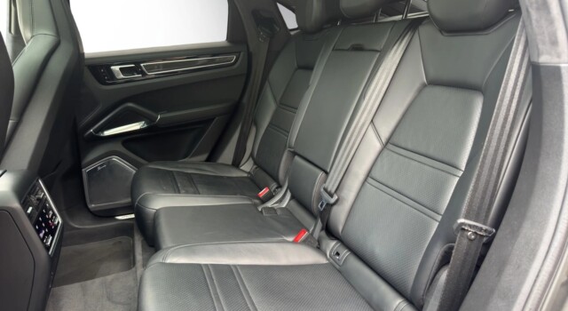 PORSCHE CAYENNE Turbo Coupé S E-Hybrid