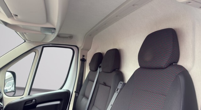 OPEL MOVANO 2.3 CDTI 3.5t L4H3 Heavy Duty EN