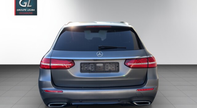 MERCEDES-BENZ E 220 d Swiss Star AMG 4M