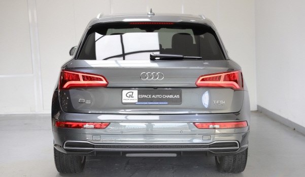 AUDI Q5 2.0 TFSI sport quattro