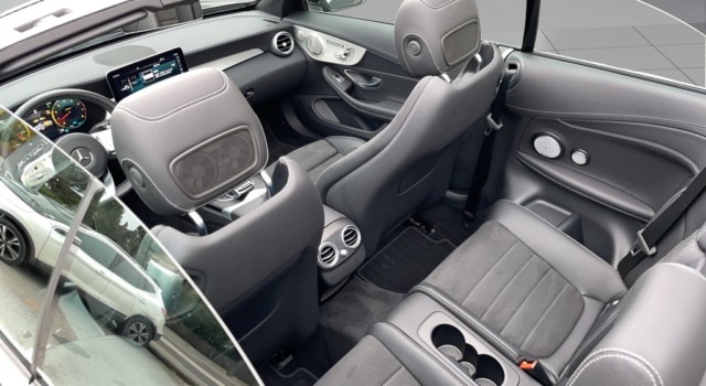 MERCEDES-BENZ C 200 AMG Line Cabriolet 4Matic 9G-Tronic