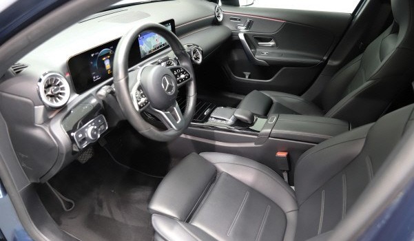 MERCEDES-BENZ A 180 Night Star