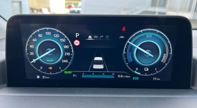 HYUNDAI STARIA Wagon 1.6 T-GDi HEV Vertex A