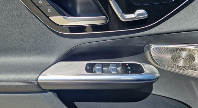 MERCEDES-BENZ GLC 300 de 4Matic 9G-Tronic