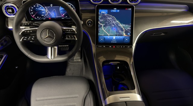MERCEDES-BENZ GLC 300 4Matic 9G-Tronic