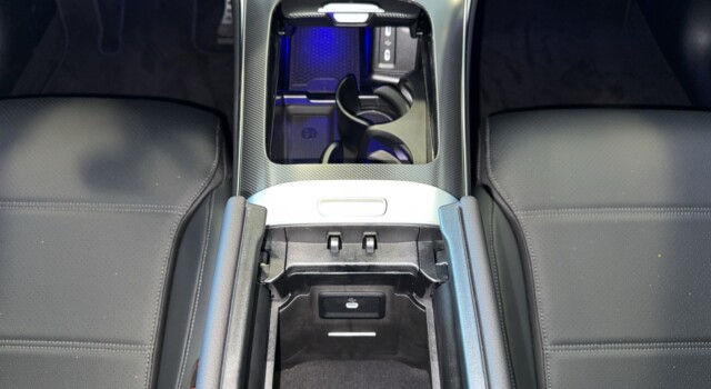 MERCEDES-BENZ GLC 300 d 4M 9G-Tronic