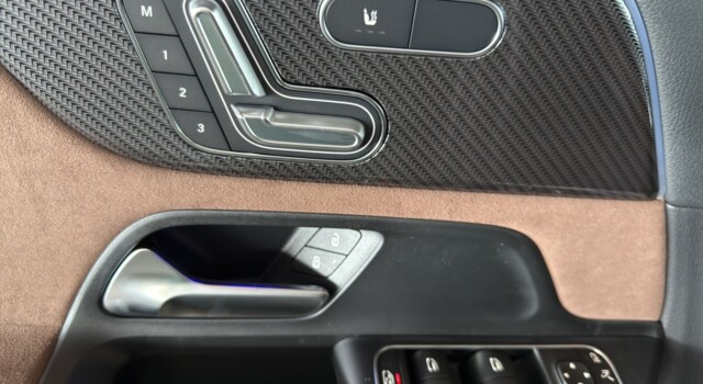 MERCEDES-BENZ GLA 220 4Matic 8G-DCT