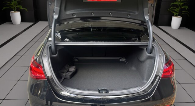 MERCEDES-BENZ C 300 4 Matic