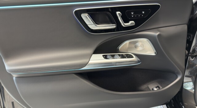 MERCEDES-BENZ E 220 d T 4Matic 9G-Tronic