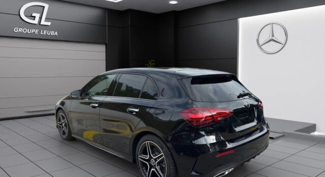 MERCEDES-BENZ A 200 Night Star 7G-DCT