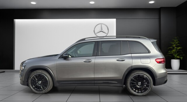 MERCEDES-BENZ GLB 250 4M