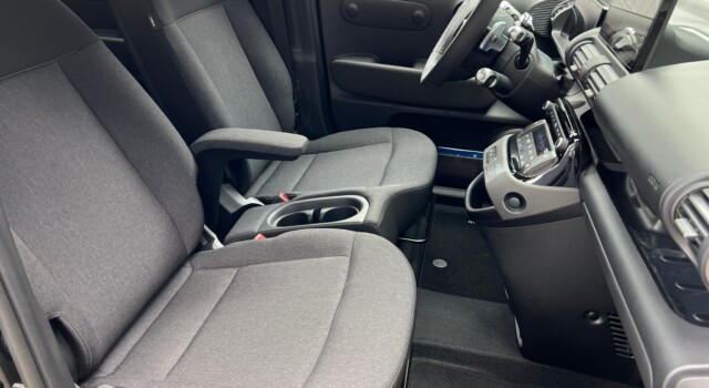 HYUNDAI INSTER 49kWh Amplia