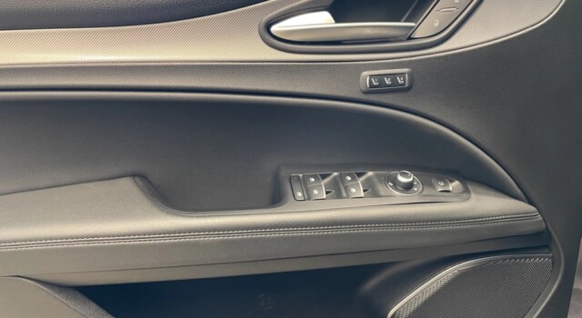 ALFA ROMEO STELVIO 2.0 Sprint Q4